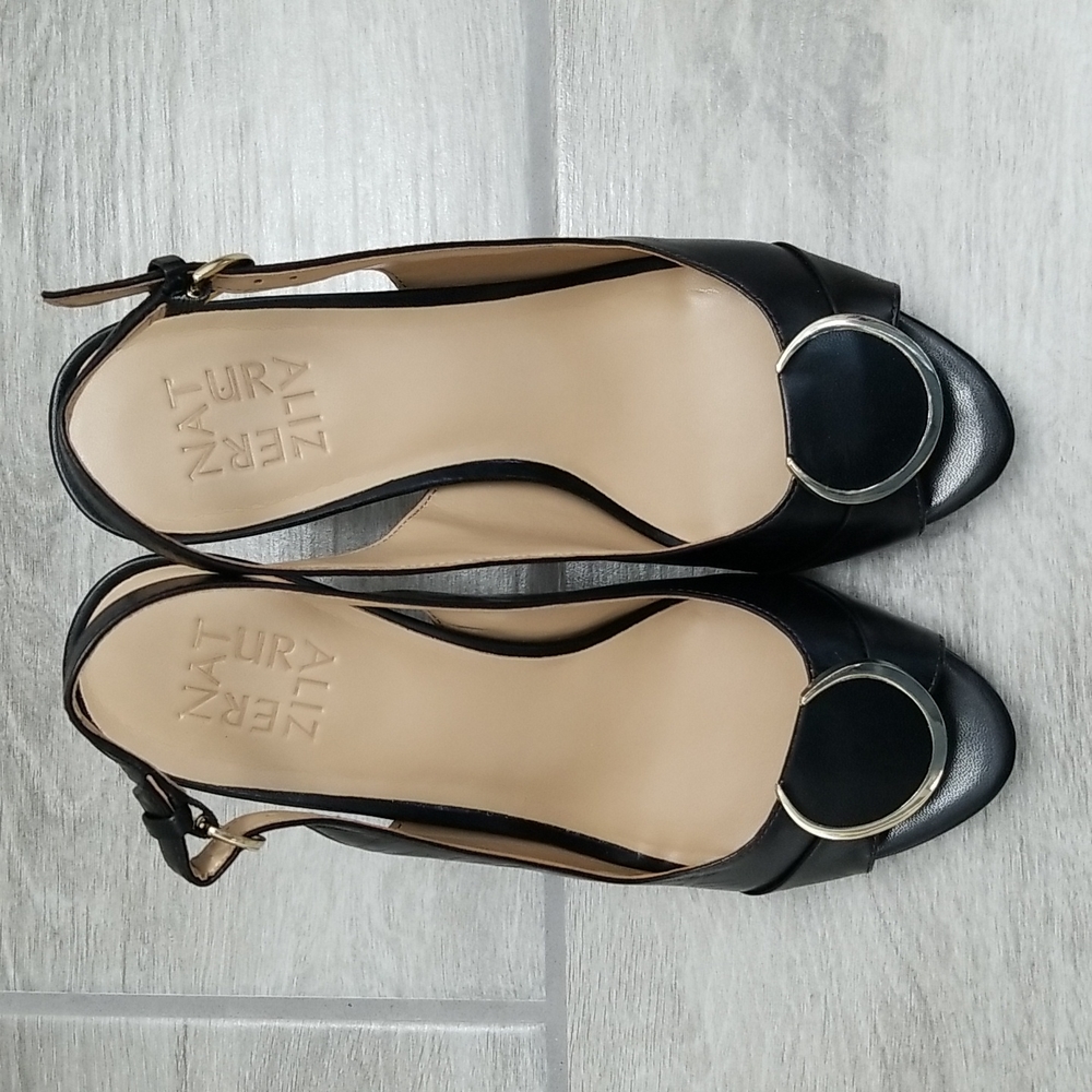 ~Naturalizer~ Ferris Peep Toe Pump